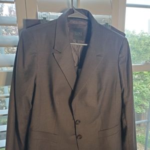 Woman's Business Suite